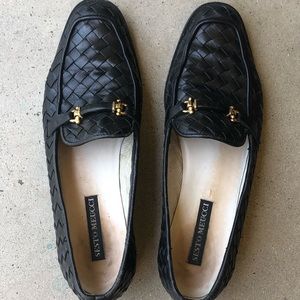 Loafers shoes